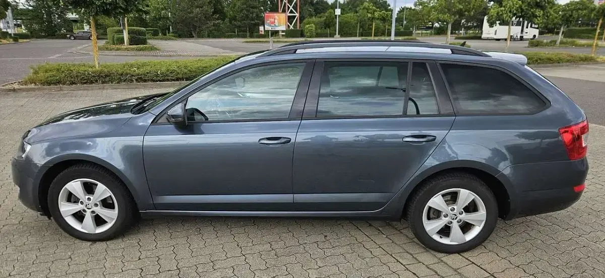 Gebraucht Skoda Octavia Elegance 150 PS (110 kW) 2014 Grau Kombi
