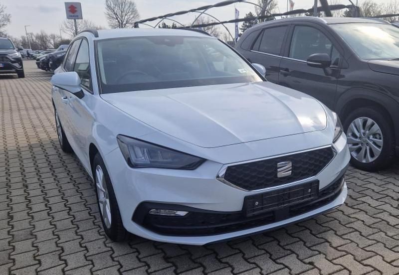 Gebraucht Seat Leon Style 150 PS (110 kW) 2025 Glacial weiß metallic Kombi