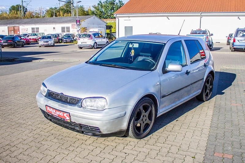 Gebraucht VW Golf IV 101 PS (74 kW) 1999 Silber Limousine