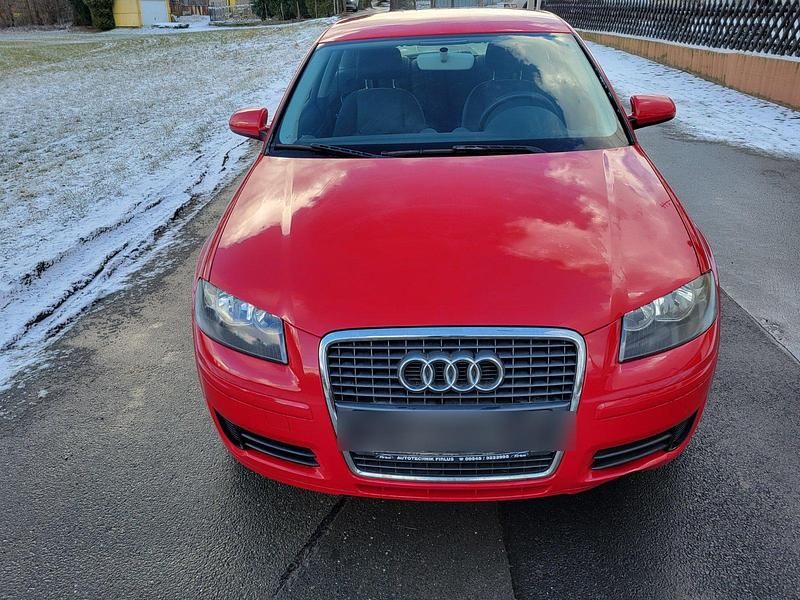 Gebraucht Audi A3 Attraction 102 PS (75 kW) 2007 Rot Kleinwagen