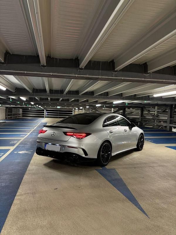 Silber Gebraucht 2019 Mercedes CLA35 AMG AMG Coupé | 37.500 € (Fairer Preis) - Bild 1/4