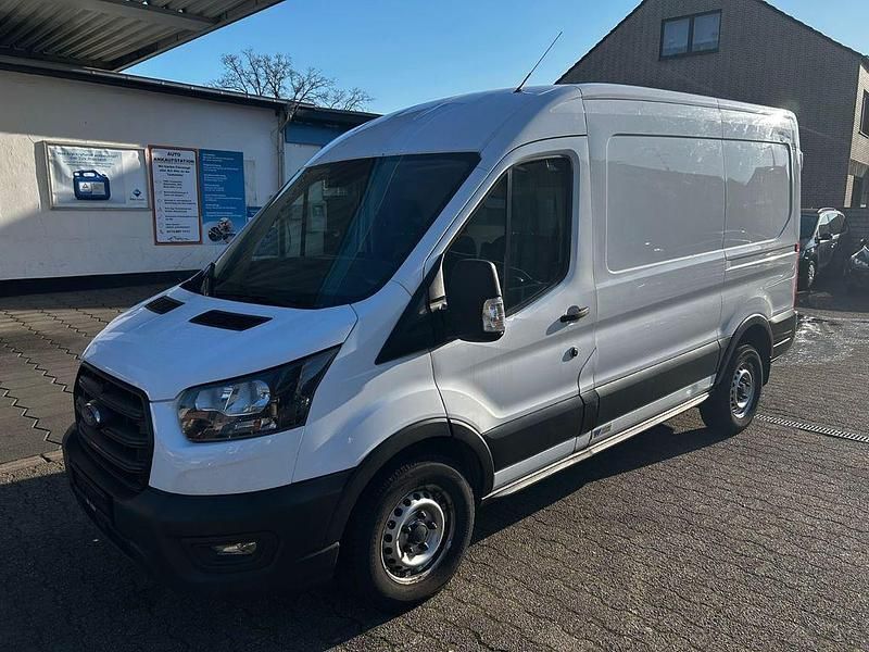 Gebraucht Ford Transit 170 PS (125 kW) 2020 Weiß Van / Kleinbus