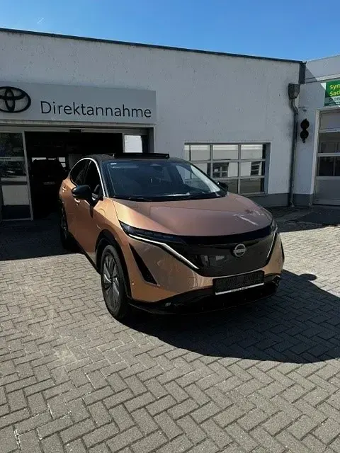 Gebraucht Nissan Ariya Evolve 160 kW (218 PS) 2023 Braun SUV