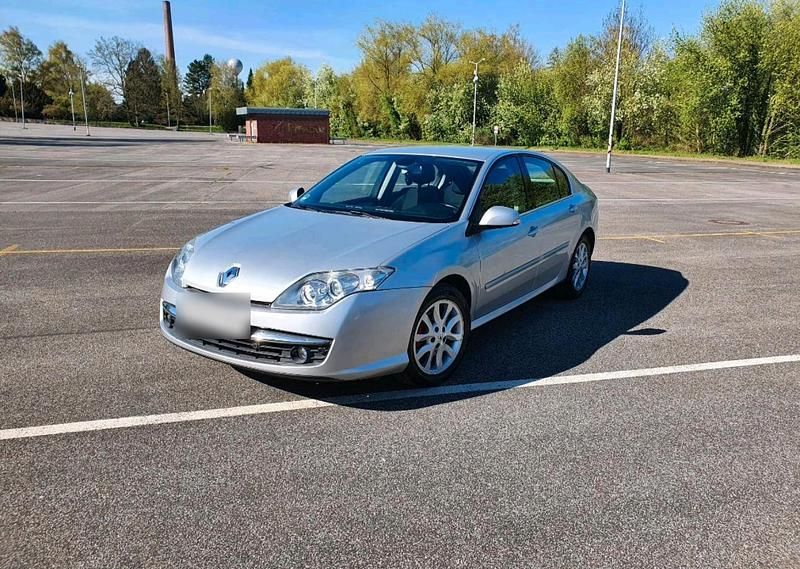 Gebraucht Renault Laguna III 170 PS (125 kW) 2008 Silber Kleinwagen