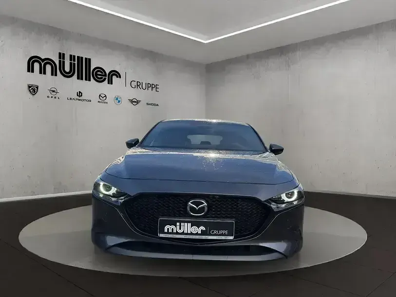 Gebraucht Mazda 3 Exclusive 122 PS (89 kW) 2023 Machine gray Limousine