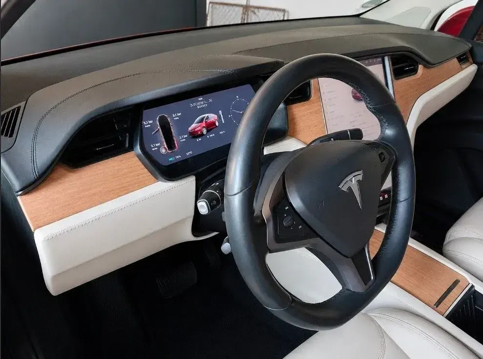 Gebraucht Tesla Model X 386 kW (525 PS) 2018 Rot SUV
