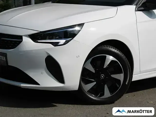 Gebraucht Opel Corsa-e Elegance 100 kW (136 PS) 2022 Weiss Kleinwagen