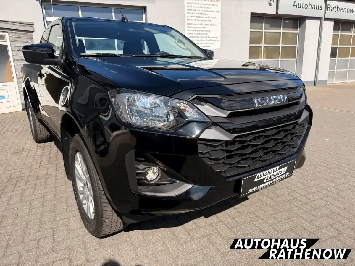 Gebraucht Isuzu D-Max 163 PS (119 kW) 2026 Pickup