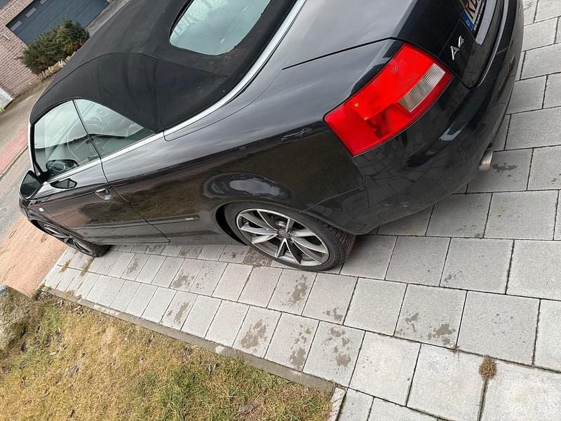 Gebraucht Audi A4 Cabriolet 150 PS (110 kW) 2004 Schwarz Cabrio