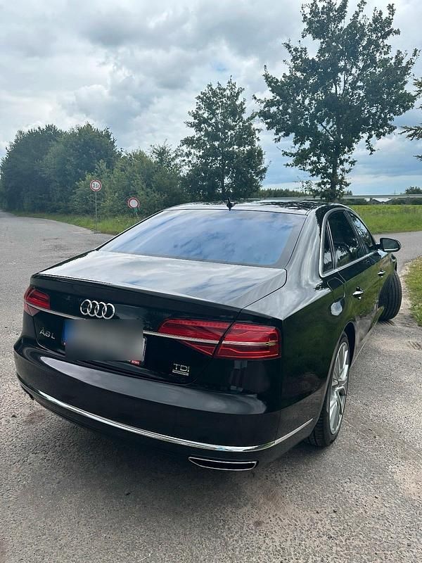 Gebraucht Audi A8L 250 PS (183 kW) 2014 Schwarz Limousine