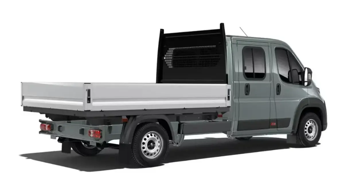 Neu Opel Movano 140 PS (102 kW) 2026 Thunder grau Van