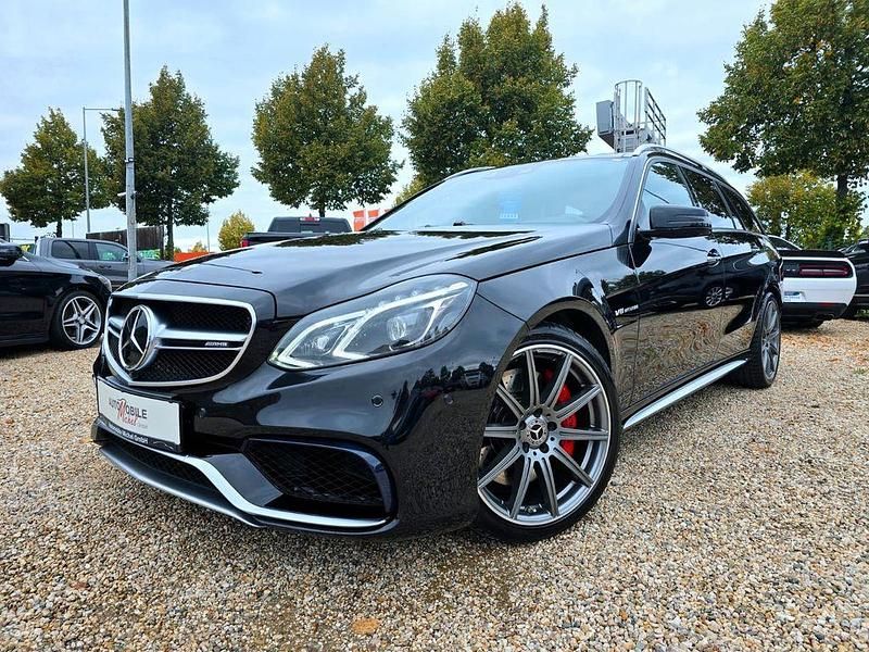 Schwarz Gebraucht 2015 Mercedes E63S AMG AMG Limousine | 45.990 € (Superpreis) - Bild 1/3