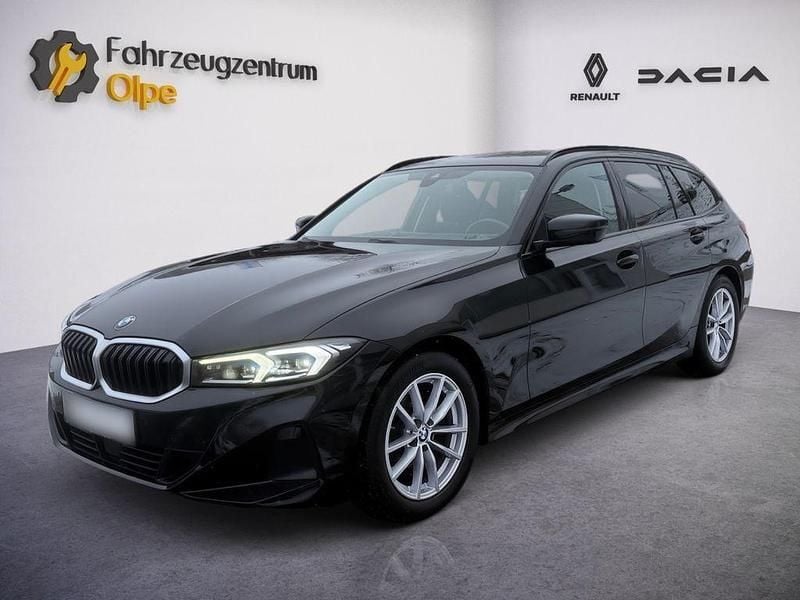Schwarz Gebraucht 2022 BMW 320 Performance Kombi | 24.290 € (Guter Preis) - Bild 1/4