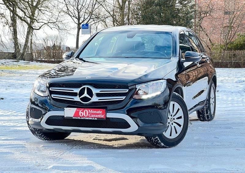 Schwarz Gebraucht 2018 Mercedes GLC220 SUV | 24.999 € (Superpreis) - Bild 1/4