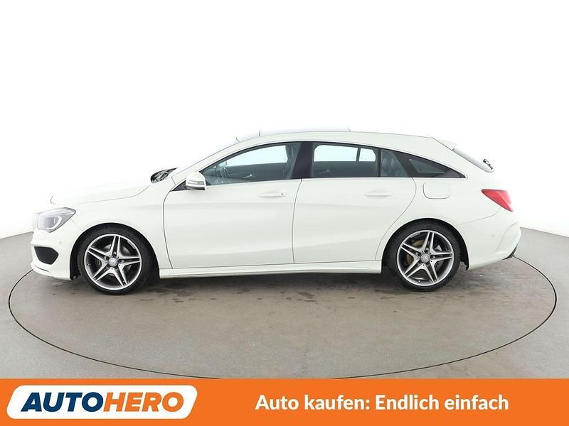 Gebraucht Mercedes CLA180 Shooting Brake AMG line 122 PS (89 kW) 2015 Weiß Kombi