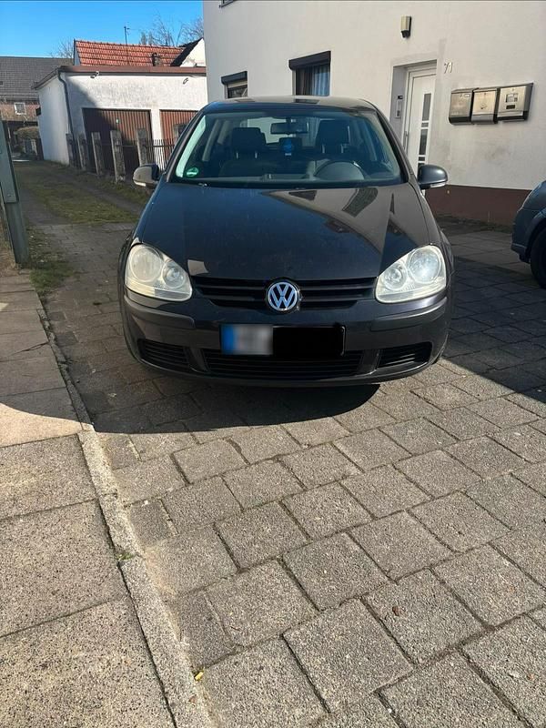 Gebraucht VW Golf V 75 PS (55 kW) 2004 Schwarz Kleinwagen