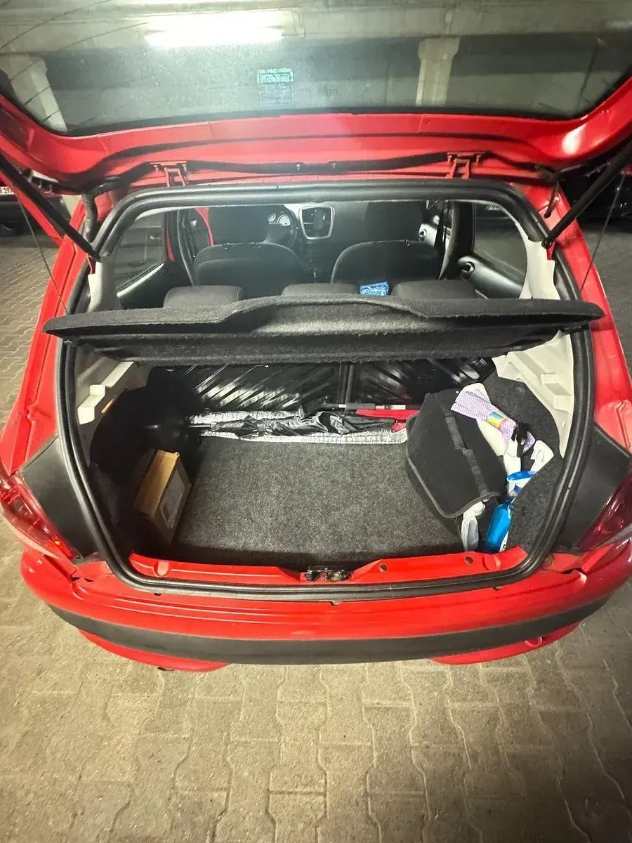 Gebraucht Peugeot 206 60 PS (44 kW) 2009 Rot Limousine