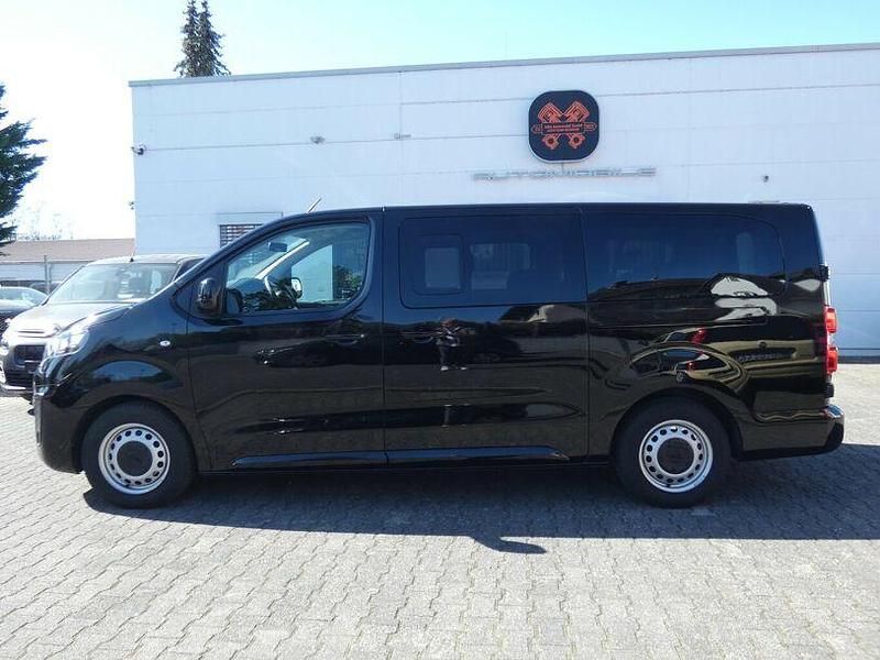 Gebraucht Opel Vivaro 144 PS (105 kW) 2021 Diamant schwarz/karbon schwarz Van / Kleinbus