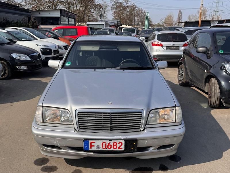 Gebraucht Mercedes C240 170 PS (125 kW) 1999 Limousine