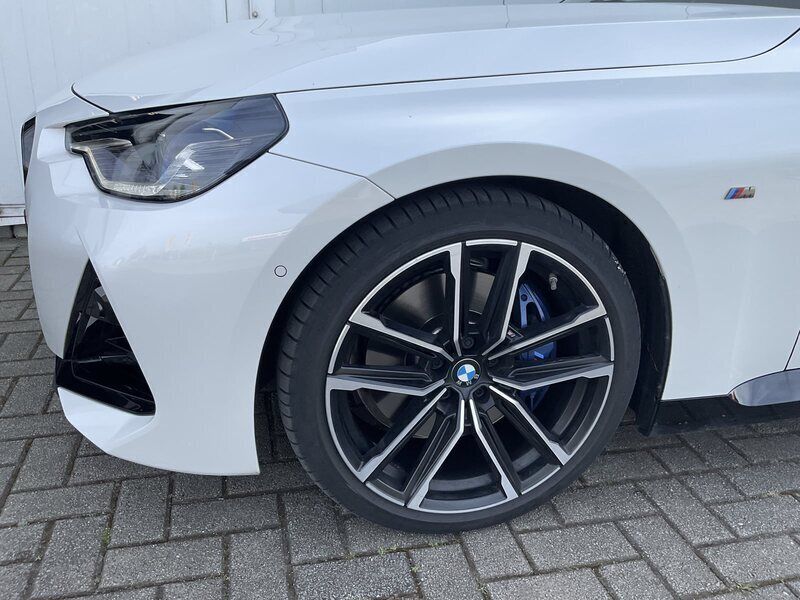 Gebraucht BMW M240i M Sport 374 PS (275 kW) 2022 Mineralweiß Coupé