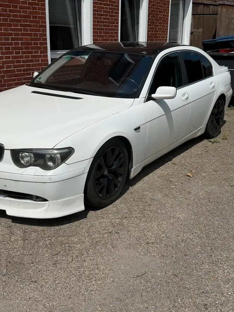 Gebraucht BMW 745 333 PS (244 kW) 2002 Weiß Limousine