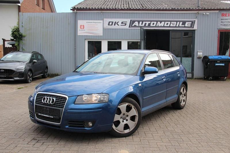 Blau Gebraucht 2006 Audi A3 Sportback Ambition Kleinwagen | 4.899 € (Fairer Preis) - Bild 1/4
