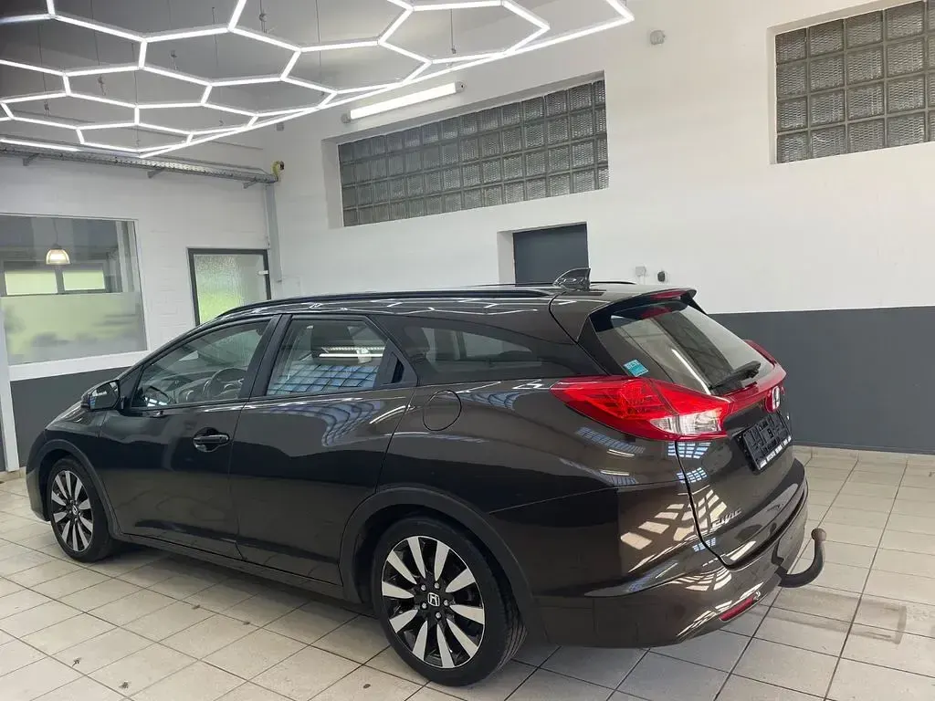 Gebraucht Honda Civic Elegance 141 PS (103 kW) 2016 Braun Kombi