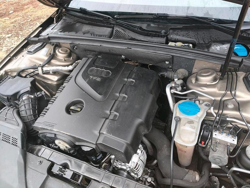 Gebraucht Audi A4 160 PS (117 kW) 2008 Gold Kleinwagen