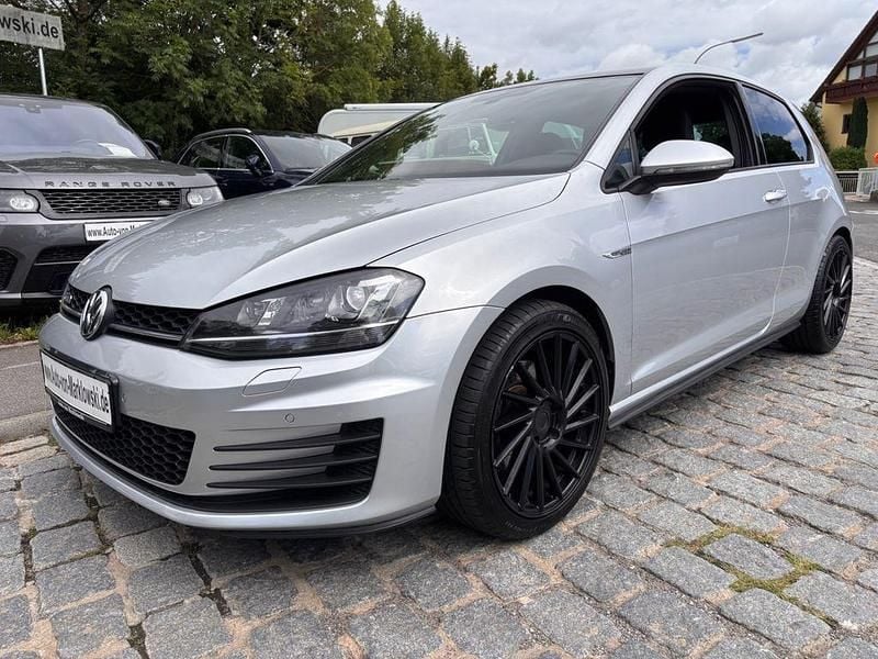 Silber Gebraucht 2016 VW Golf VII GTD Limousine | 15.999 € (Guter Preis) - Bild 1/4