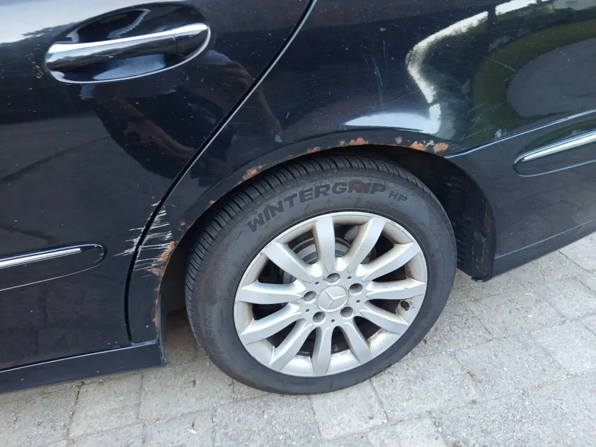 Gebraucht Mercedes E220 Elegance 170 PS (125 kW) 2007 Schwarz Kombi
