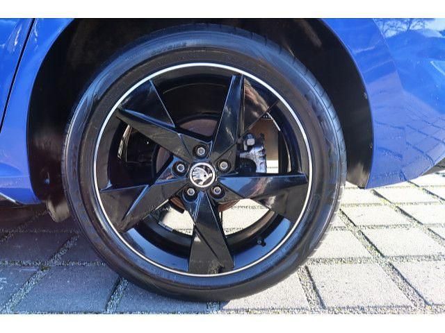 Gebraucht Skoda Scala Monte Carlo 150 PS (110 kW) 2023 Energyblau Kleinwagen