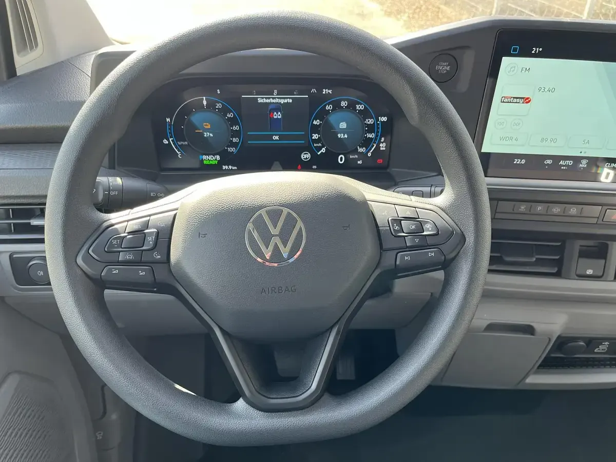 Neu VW Transporter 100 kW (136 PS) 2026 Stonegrey Van