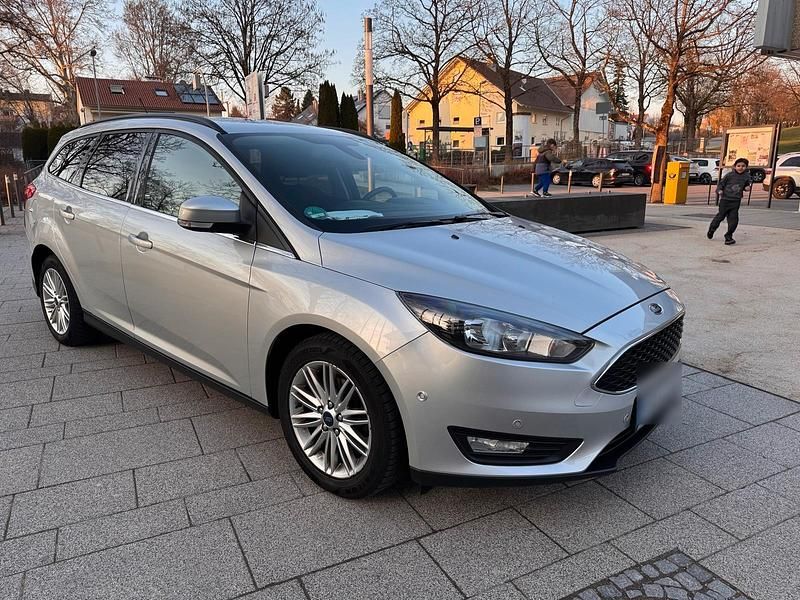 Używany Ford Focus 125 KM (91 kW) 2018 Srebrny Kombi
