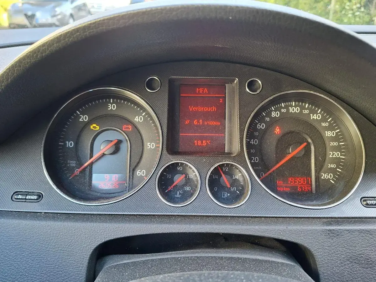 Gebraucht VW Passat 140 PS (102 kW) 2007 Silber Kombi
