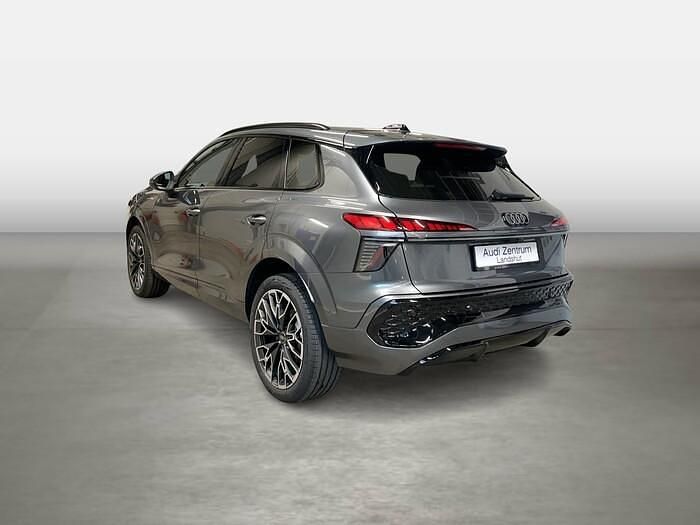 Neu Audi Q3 Ambiente 150 PS (110 kW) 2025 Daytonagrau perleffekt SUV