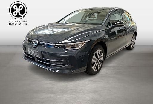 Neu VW Golf VIII 150 PS (110 kW) 2026 Grau Limousine