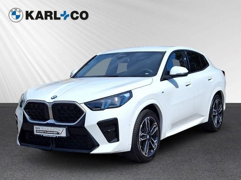 Weiss Gebraucht 2025 BMW X2 M Sport SUV | 48.580 € - Bild 1/4