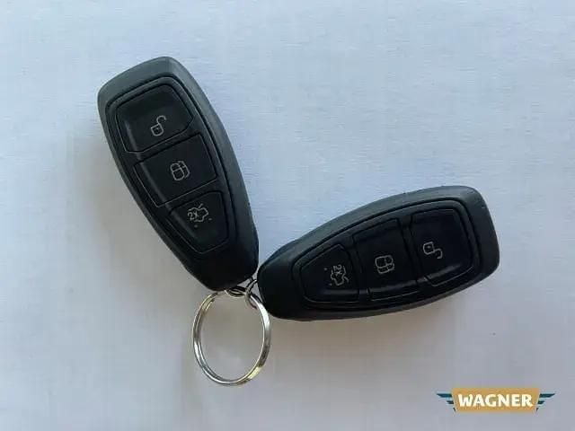 Second-hand Ford B-MAX Titanium 90 CP (66 kW) 2017 Maro Monovolum