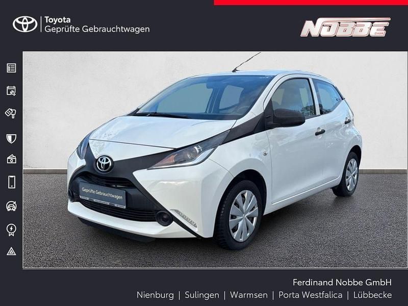 Weiß Gebraucht 2017 Toyota Aygo Kleinwagen | 7.490 € (Fairer Preis) - Bild 1/4
