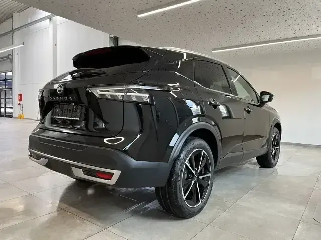 Neu Nissan Qashqai Tekna 158 PS (116 kW) 2026 Schwarz SUV