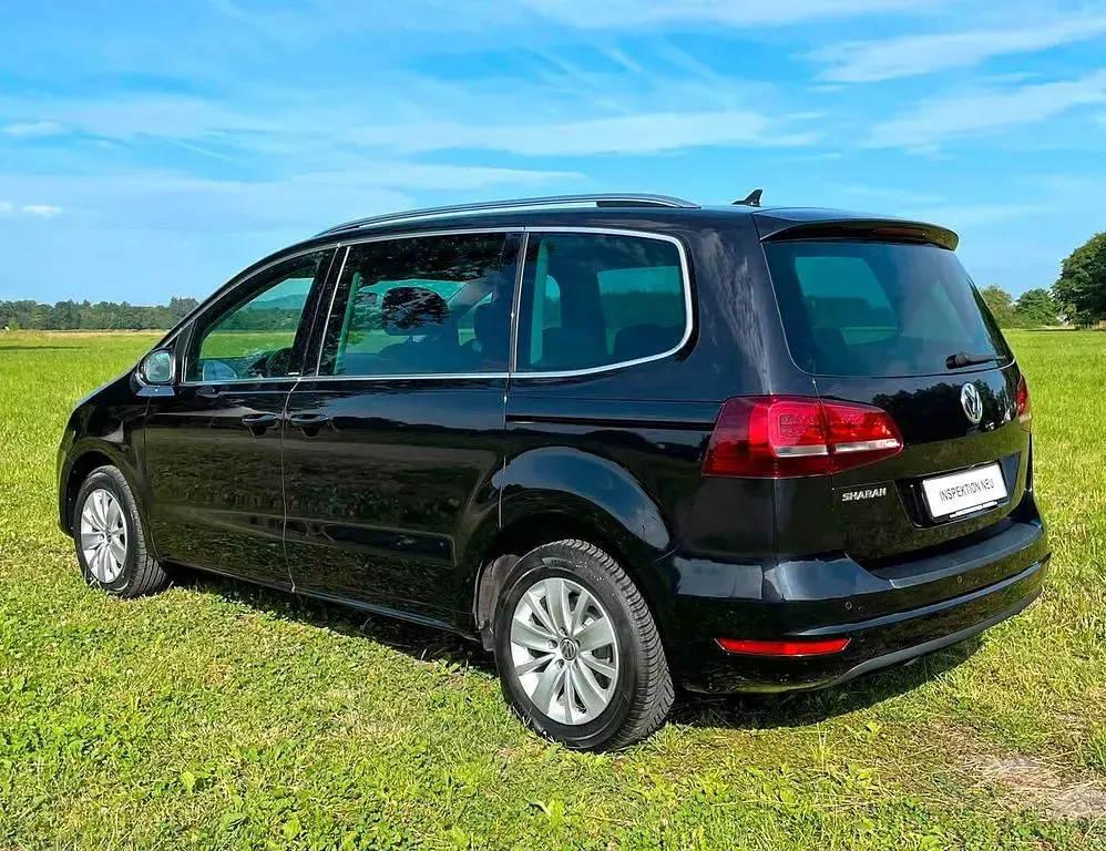 Gebraucht VW Sharan United 150 PS (110 kW) 2021 Schwarz Van / Kleinbus