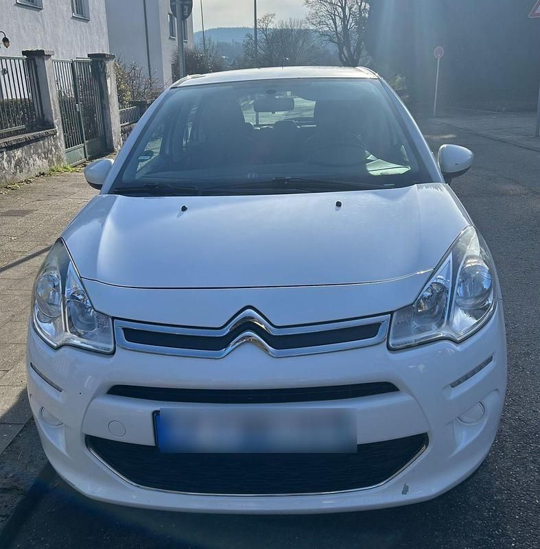 Weiß Gebraucht 2014 Citroën C3 SELECTION Kleinwagen | 2.700 € (Fairer Preis) - Bild 1/4