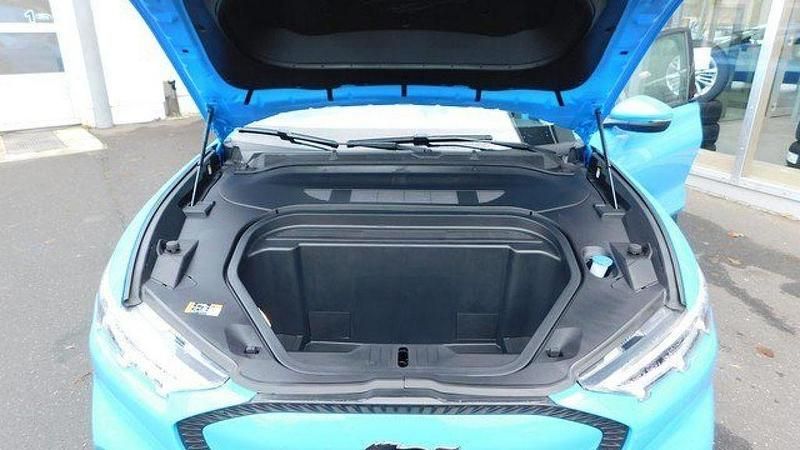 Gebraucht Ford Mustang Mach-E Basis 197 kW (269 PS) 2022 Blau SUV