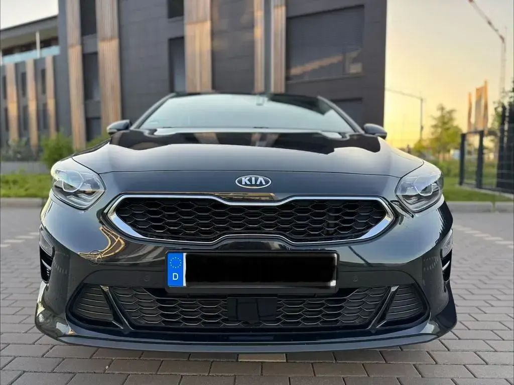 Occasion Kia Ceed 140 ch (102 kW) 2018 Noir Citadine