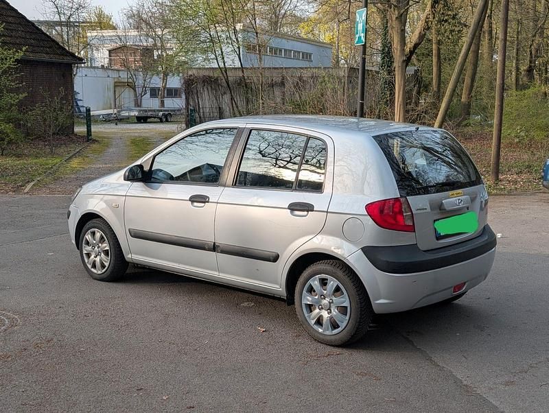 Gebraucht Hyundai Getz 67 PS (49 kW) 2007 Grau Kleinwagen