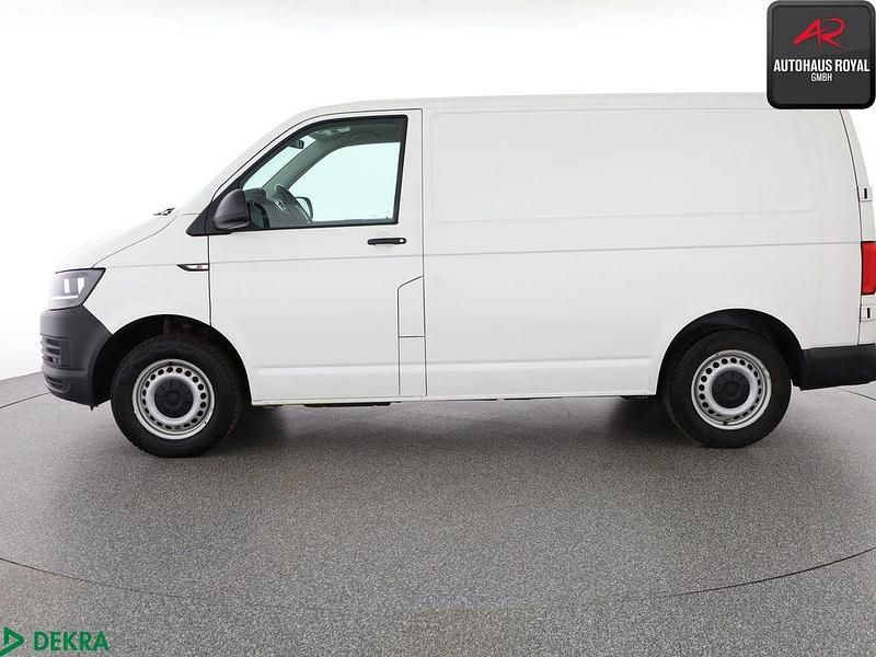 Gebraucht VW Transporter 102 PS (75 kW) 2019 Candyweiß Van