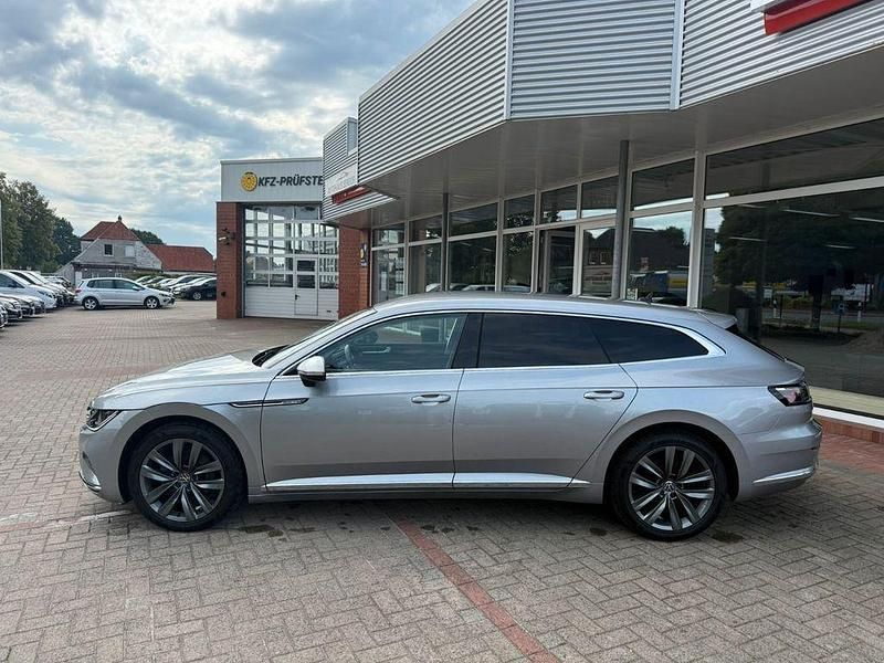 Gebraucht VW Arteon Elegance 150 PS (110 kW) 2023 Silber Kombi