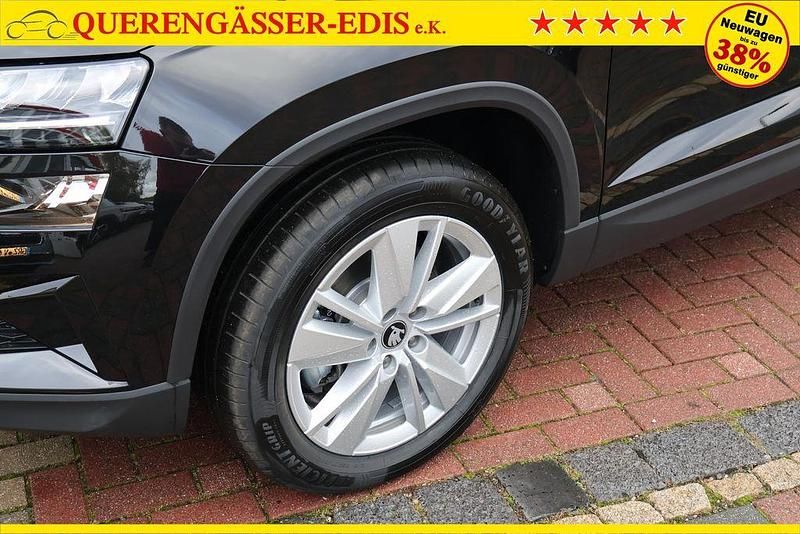 Neu Skoda Karoq Selection 150 PS (110 kW) 2025 Black magic SUV