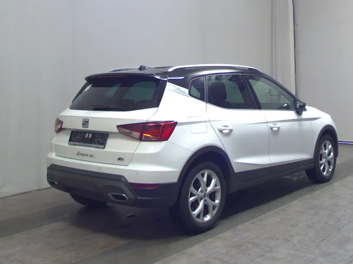 Gebraucht Seat Arona FR-Line 116 PS (85 kW) 2024 Schwarz SUV