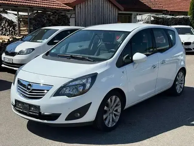 Gebraucht Opel Meriva Innovation 120 PS (88 kW) 2011 Casabl/arctic/eisweiss/kaolin Van / Kleinbus
